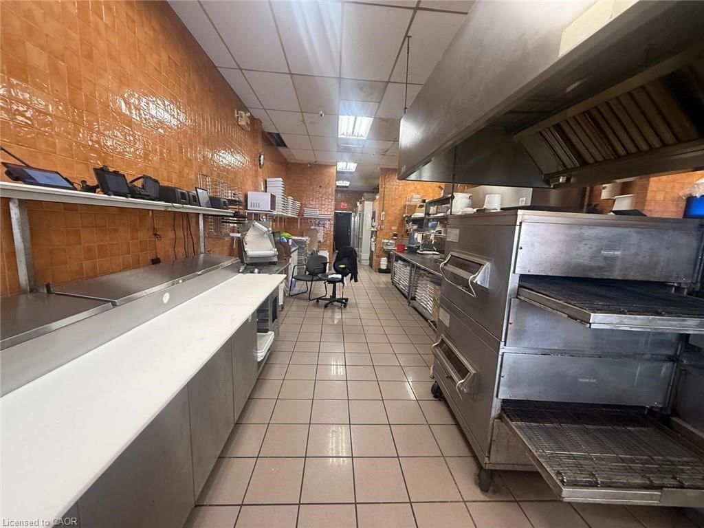 Commercial for sale at 8-7 Anne Street, Barrie, ON, L4N 2C4 - MLS: 40794995