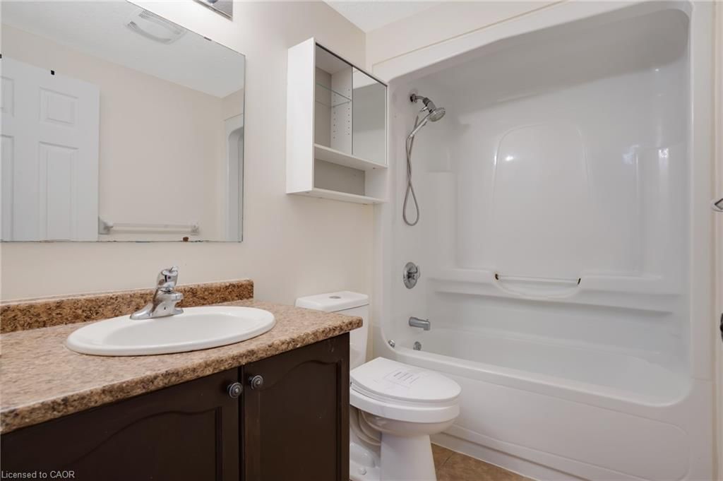 310 Fallowfield Drive, Kitchener, view 15