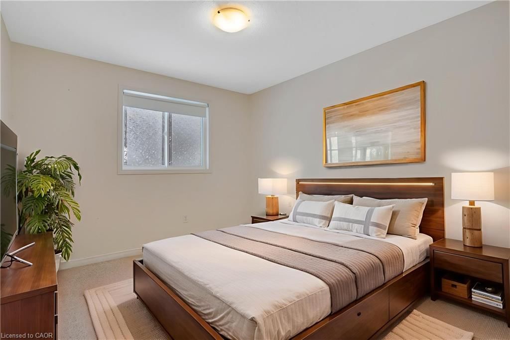 310 Fallowfield Drive, Kitchener, view 16