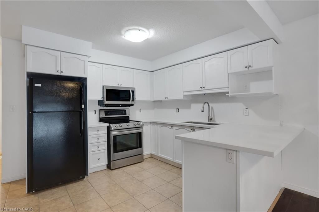 310 Fallowfield Drive, Kitchener, view 7