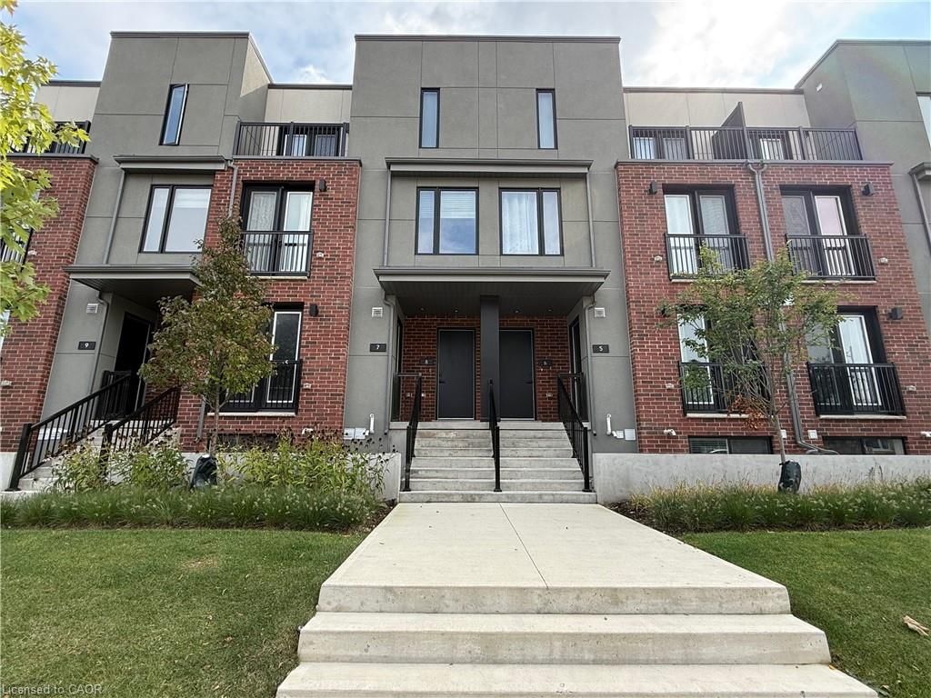 Row/Townhouse sold at 8-99 Roger Street, Waterloo, ON, N2R 1L5 - Uptown Waterloo/Westmount - MLS: 40796232