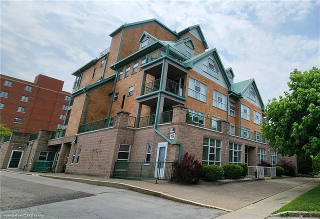 102 - 19 Lake Avenue S