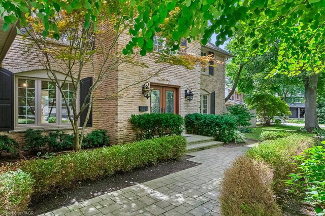 138 Cavendish Court
