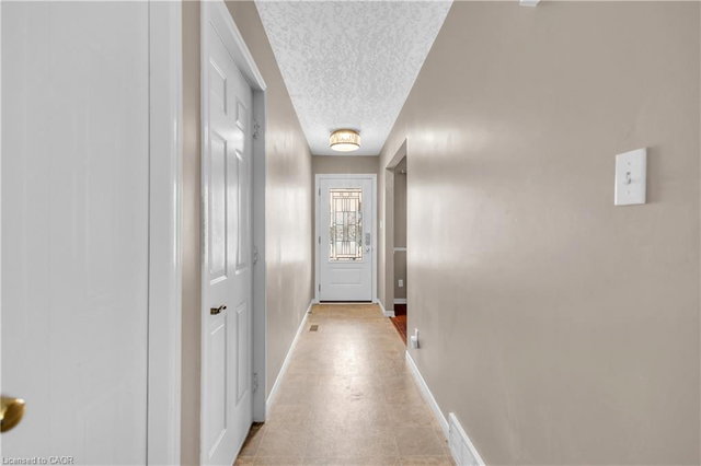 28 Ridgeway Crescent