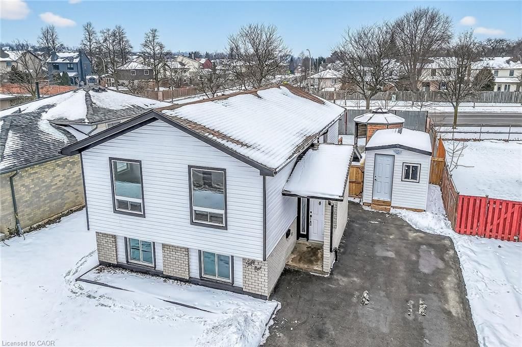 Single Family Residence sold at 51 Odessa Street, Stoney Creek, ON, L8J 1A3 - Valley Park - MLS: 40796745