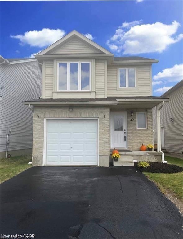 Single Family Residence sold at 43 Big Springs Court, Kitchener, ON, N2E 4H2 - Laurentian Hills/Country Hills W - MLS: 40796853