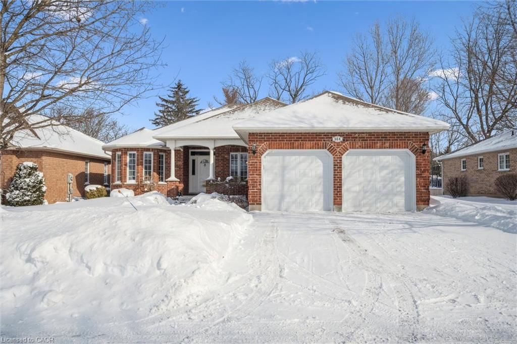 Single Family Residence sold at 144 Golf Links Drive, Baden, ON, N3A 3P1 - Foxboro - MLS: 40796873