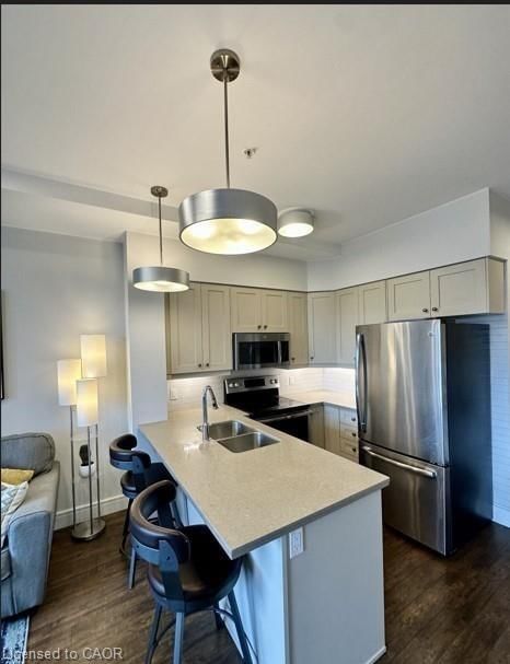 Condo/Apt Unit for lease at 405-112 King Street, Hamilton, ON, L8N 1A8 - Beasley - MLS: 40797075