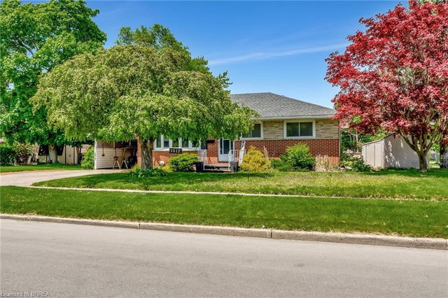 1017 Braeside Street