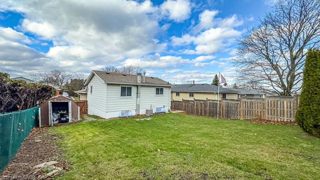 Single Family Residence for sale at 48 Arbutus Crescent, Stoney Creek, ON, L8J 1M8 - Valley Park - MLS: 40797539