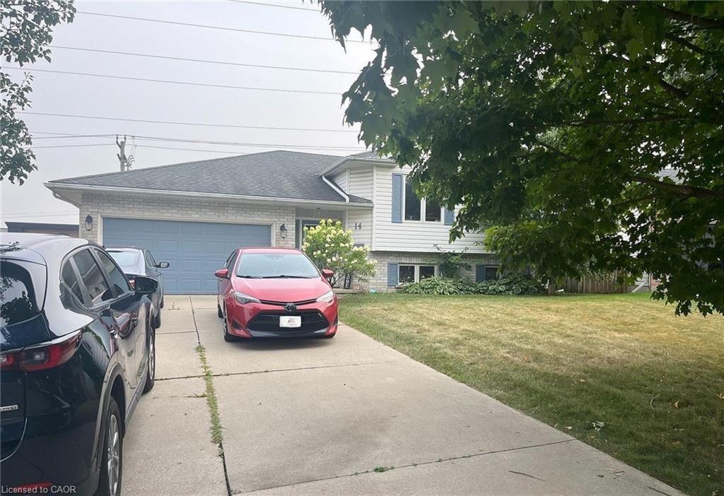 Single Family Residence for lease at upper-14 Old Orchard Glen, Woodstock, ON, N4V 1G2 - South - MLS: 40797680