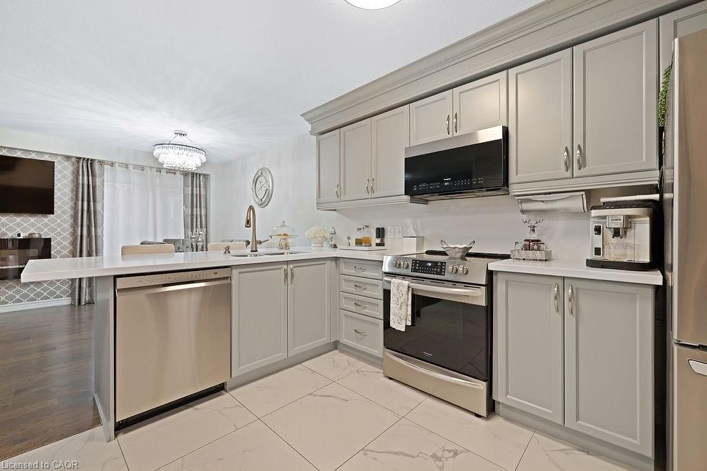 Row/Townhouse for sale at 84 Periwinkle Drive, Stoney Creek, ON, L0R 1P0 - Trinity - MLS: 40797900