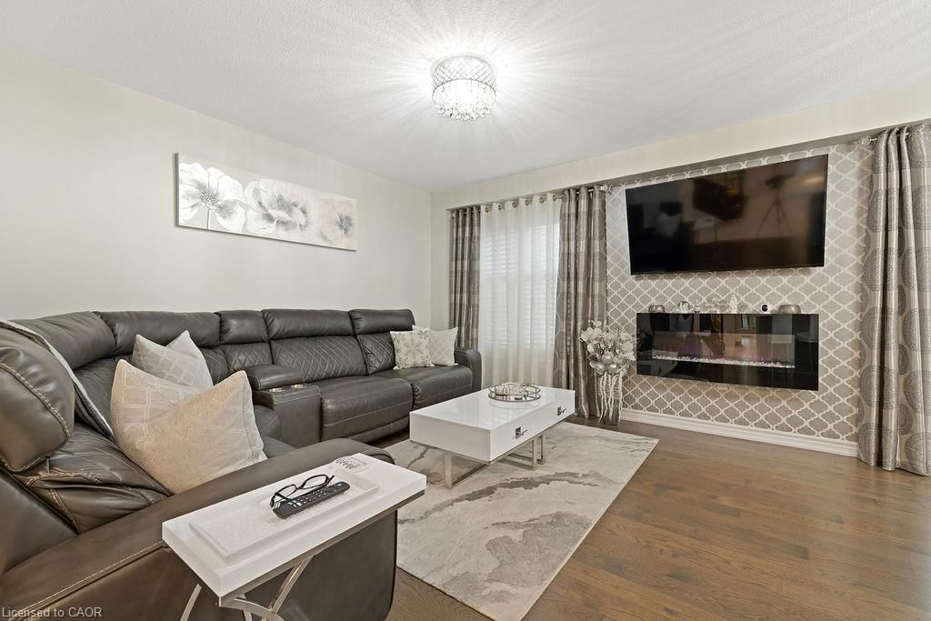 Row/Townhouse for sale at 84 Periwinkle Drive, Stoney Creek, ON, L0R 1P0 - Trinity - MLS: 40797900