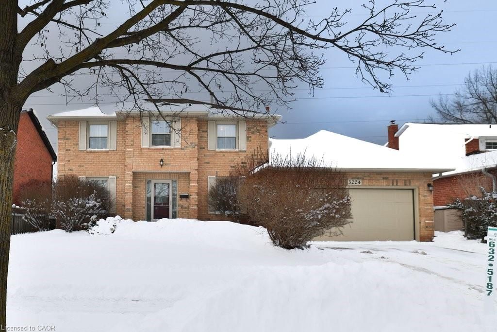 Single Family Residence sold at 3224 Appollo Road, Burlington, ON, L7M 2M8 - Headon Forest - MLS: 40798703