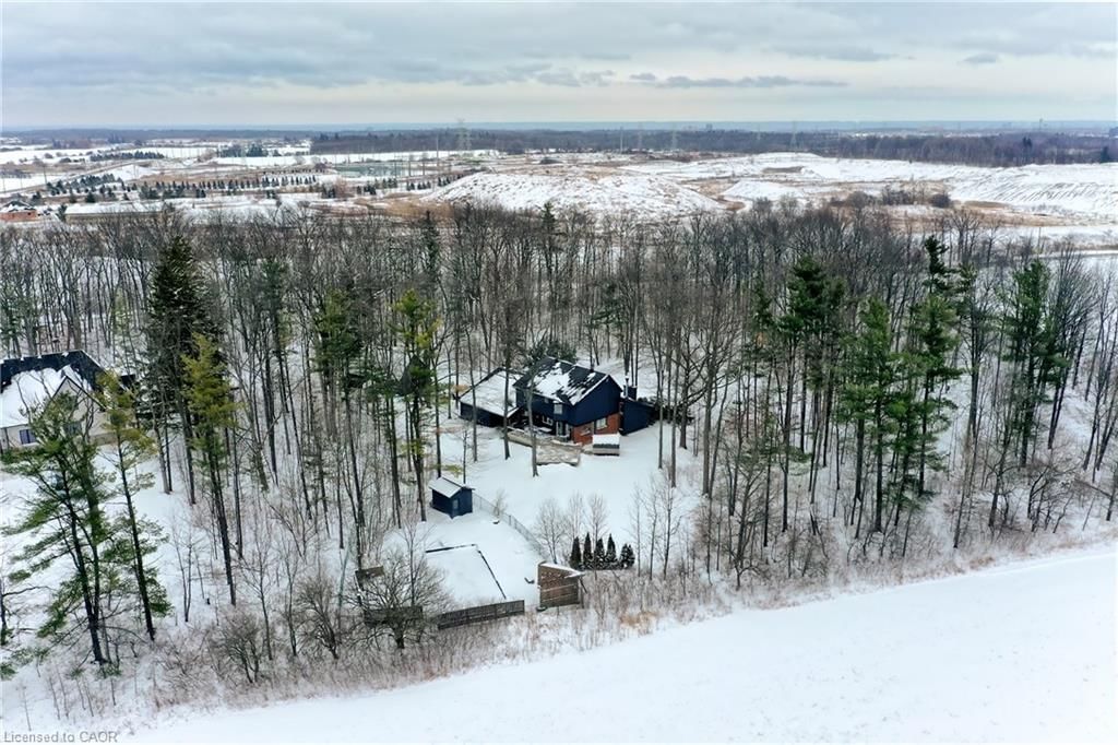 Single Family Residence sold at 5465 No 1 Side Road, Milton, ON, L9E 0P6 - Rural Milton West - MLS: 40800179