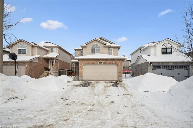 731 Breakwater Crescent