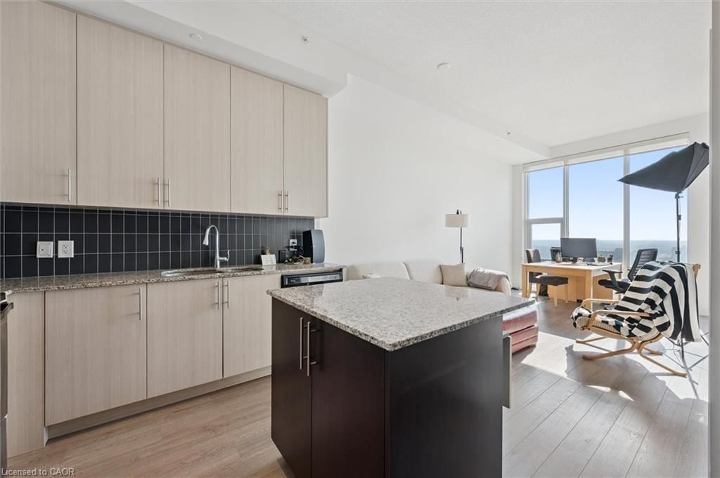 Condo/Apt Unit for sale at 1707-85 Duke Street, Kitchener, ON, N2H 0B7 - Downtown Kitchener/East Ward - MLS: 40800724