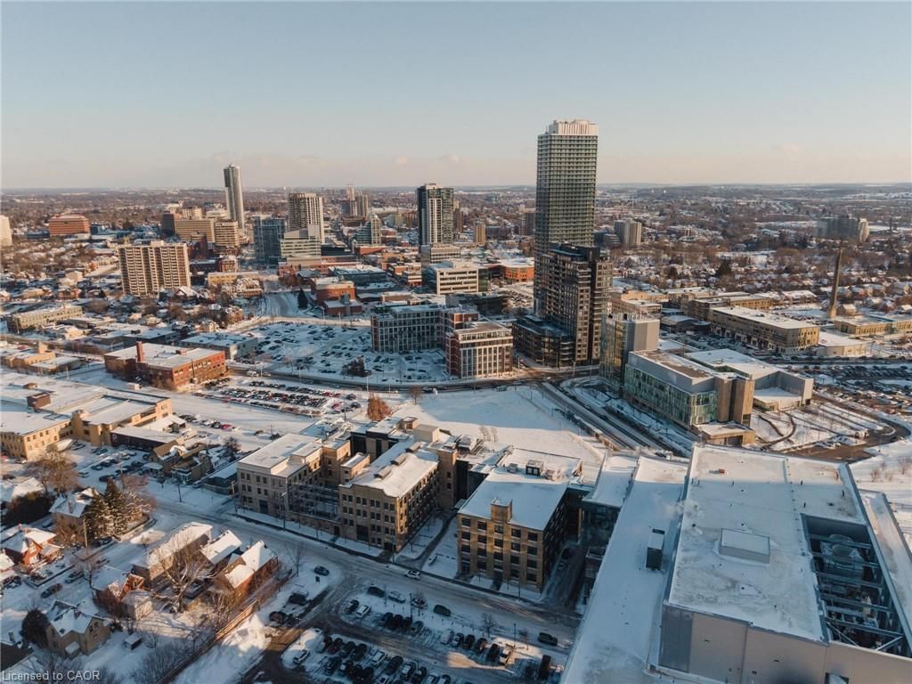 Condo/Apt Unit for sale at 124-410 King Street, Kitchener, ON, N2G 1C3 - Downtown Kitchener/West Ward - MLS: 40800800