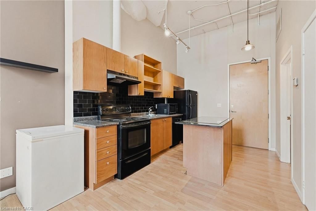 Condo/Apt Unit for sale at 124-410 King Street, Kitchener, ON, N2G 1C3 - Downtown Kitchener/West Ward - MLS: 40800800