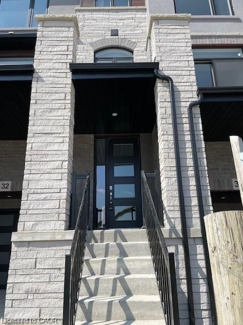 32 - 155 Equestrian Way