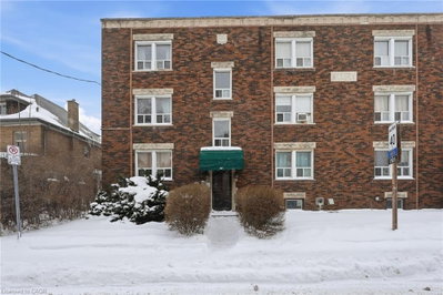 10 - 97 Connaught Avenue S