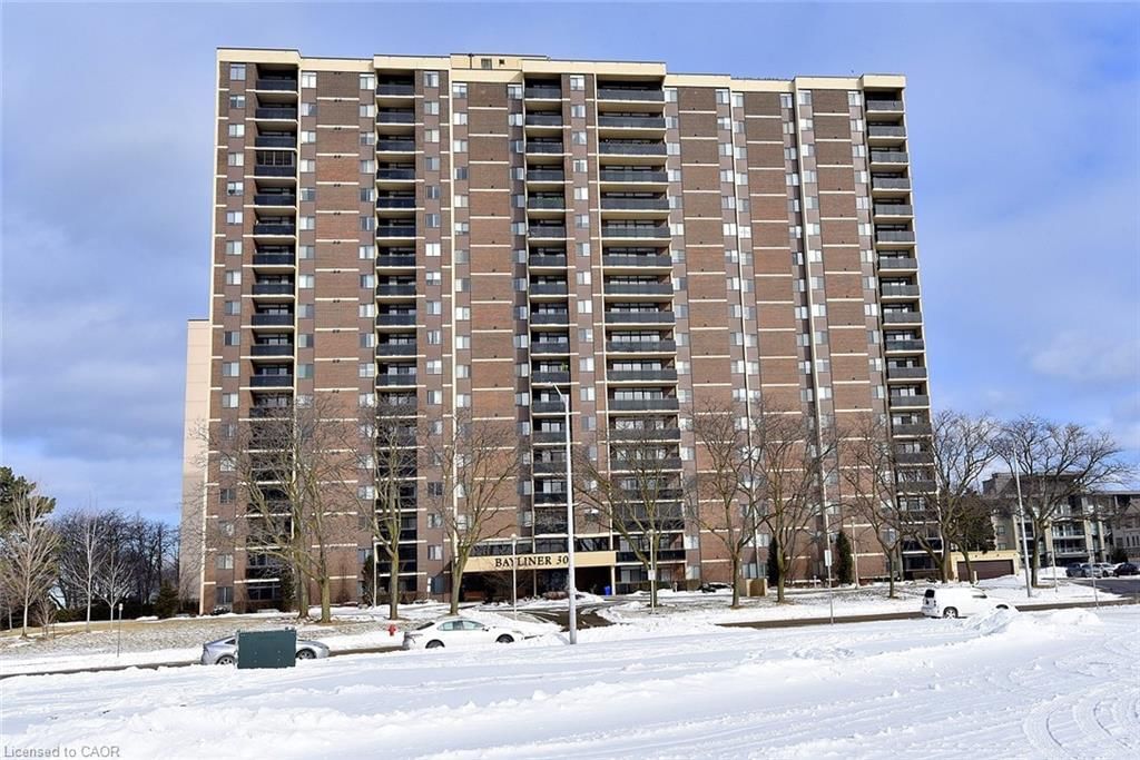 Condo/Apt Unit sold at 405-301 Frances Avenue, Stoney Creek, ON, L8E 3W6 - Community Beach/Fifty Point - MLS: 40801921