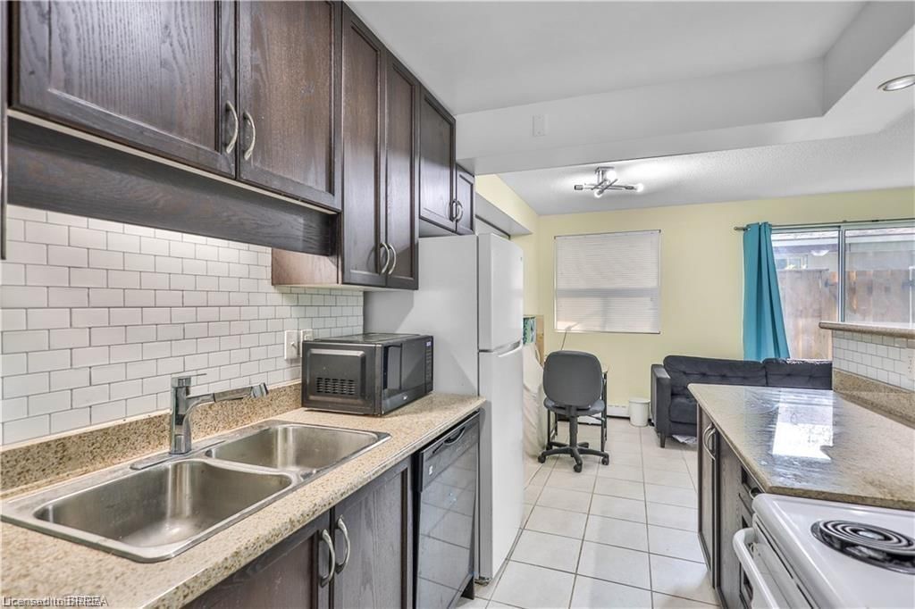 Condo/Apt Unit for sale at 104-793 Colborne Street, Brantford, ON, N3S 7J3 - Echo Place - MLS: 40802029