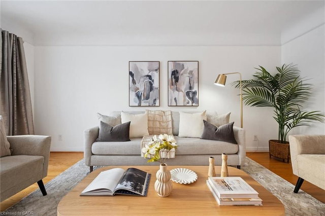 25 Collingwood Street