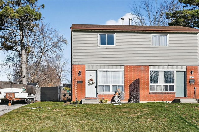 527 Main Street E