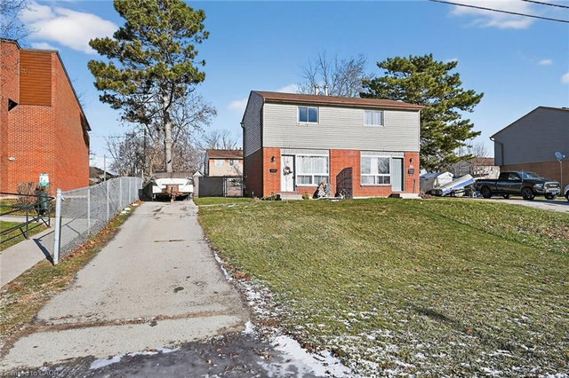 527 Main Street E