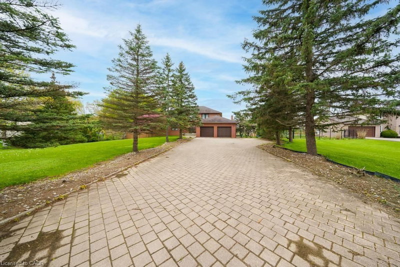 1055 Golf Club Road