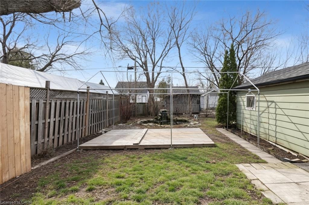 Single Family Residence for sale at 376 Tragina Avenue, Hamilton, ON, L8H 5E5 - Homeside - MLS: 40802728