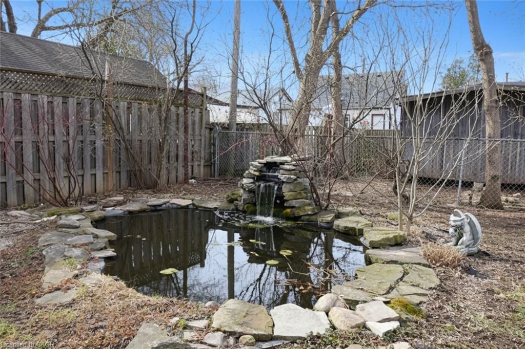 Single Family Residence for sale at 376 Tragina Avenue, Hamilton, ON, L8H 5E5 - Homeside - MLS: 40802728