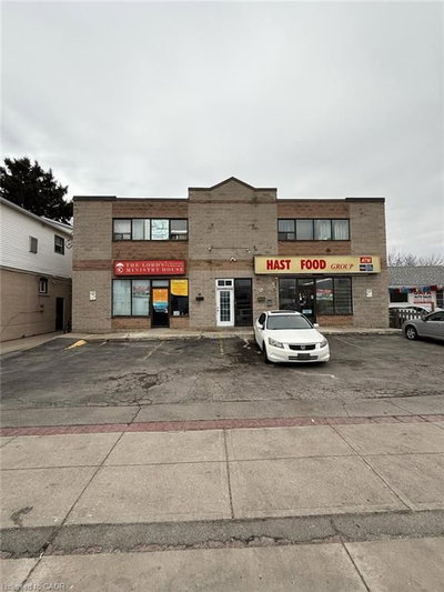 Main Floor - 28 Parkdale Avenue N