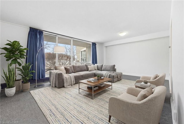 312 - 225 Harvard Place