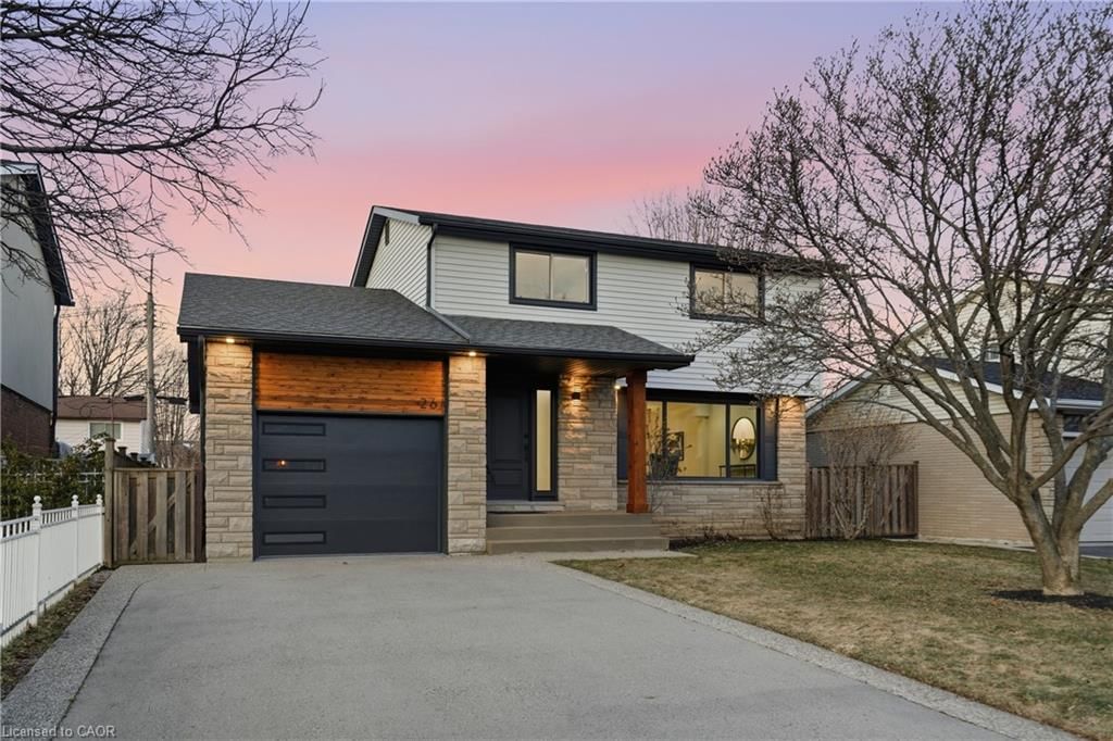 Single Family Residence for sale at 26 Clifton Downs Road, Hamilton, ON, L9C 2P2 - Gilbert - MLS: 40803262