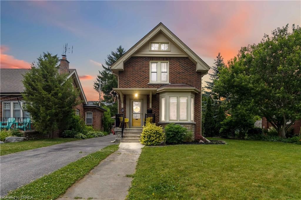 Single Family Residence for sale at 19 Lincoln Avenue, Brantford, ON, N3T 4S5 - Holmedale - MLS: 40803741