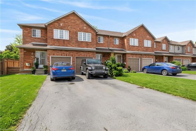 29 - 10 Cadham Boulevard