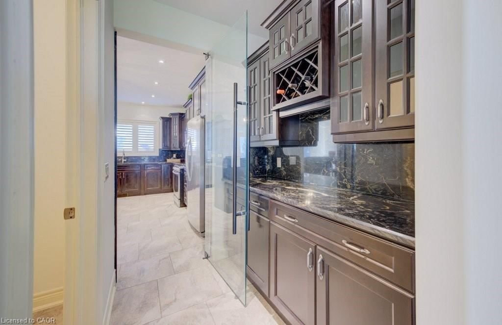 Single Family Residence for sale at 6379 Christopher Crescent, Niagara Falls, ON, L2H 0B3 - Forestview - MLS: 40803888