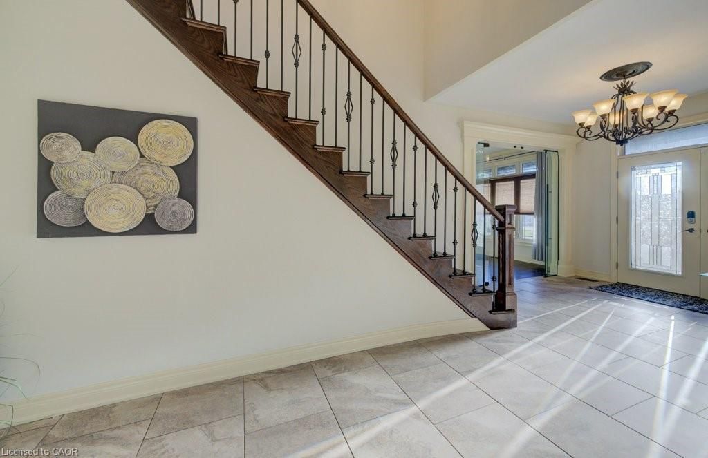 Single Family Residence for sale at 6379 Christopher Crescent, Niagara Falls, ON, L2H 0B3 - Forestview - MLS: 40803888