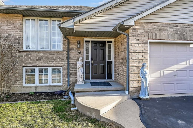 36 Longview Court