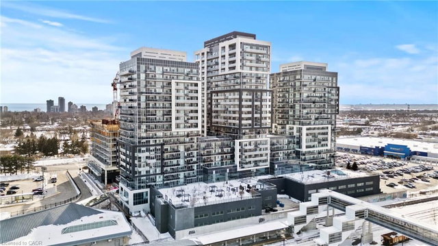 906 - 2087 Fairview Street