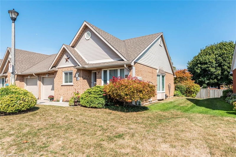 36 - 10 Wentworth Drive