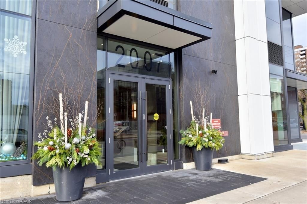 Condo/Apt Unit for sale at 1301-2007 James Street, Burlington, ON, L7R 0G7 - Central - MLS: 40804119