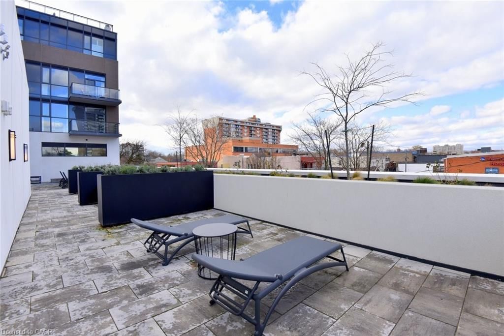 Condo/Apt Unit for sale at 1301-2007 James Street, Burlington, ON, L7R 0G7 - Central - MLS: 40804119