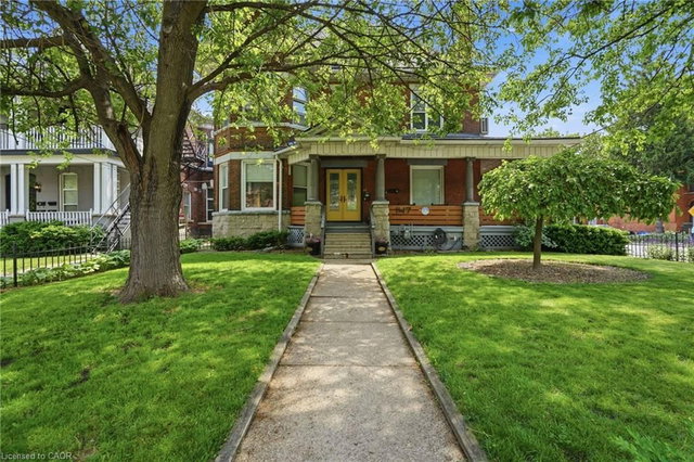 147 Emerald Street S