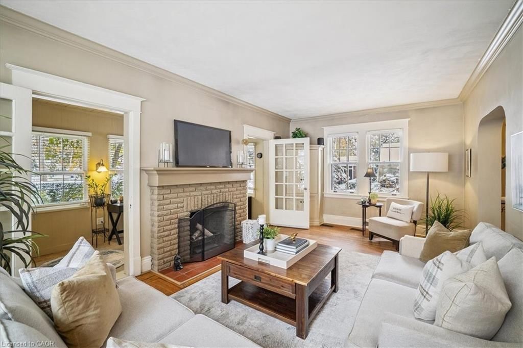 Single Family Residence for sale at 263 Hart Avenue, Burlington, ON, L7N 1P3 - Roseland - MLS: 40804733