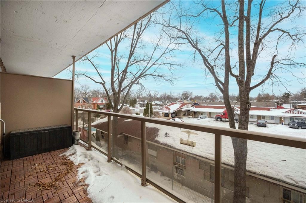 Condo/Apt Unit for sale at 304-793 Colborne Street, Brantford, ON, N3S 7J3 - Echo Place - MLS: 40804941