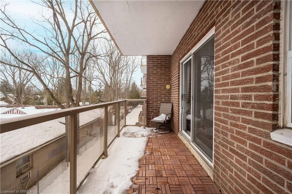 Condo/Apt Unit for sale at 304-793 Colborne Street, Brantford, ON, N3S 7J3 - Echo Place - MLS: 40804941