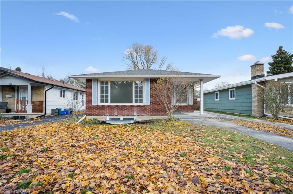 Duplex Up/Down sold at 118 Selkirk Drive, Kitchener, ON, N2E 1M4 - Alpine Village/Country Hills - MLS: 40805118